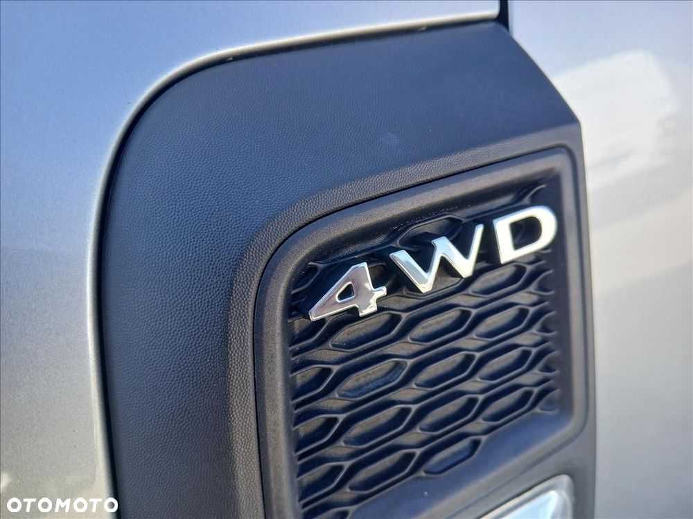 Dacia Duster 1.3 TCe Prestige 4WD - 26