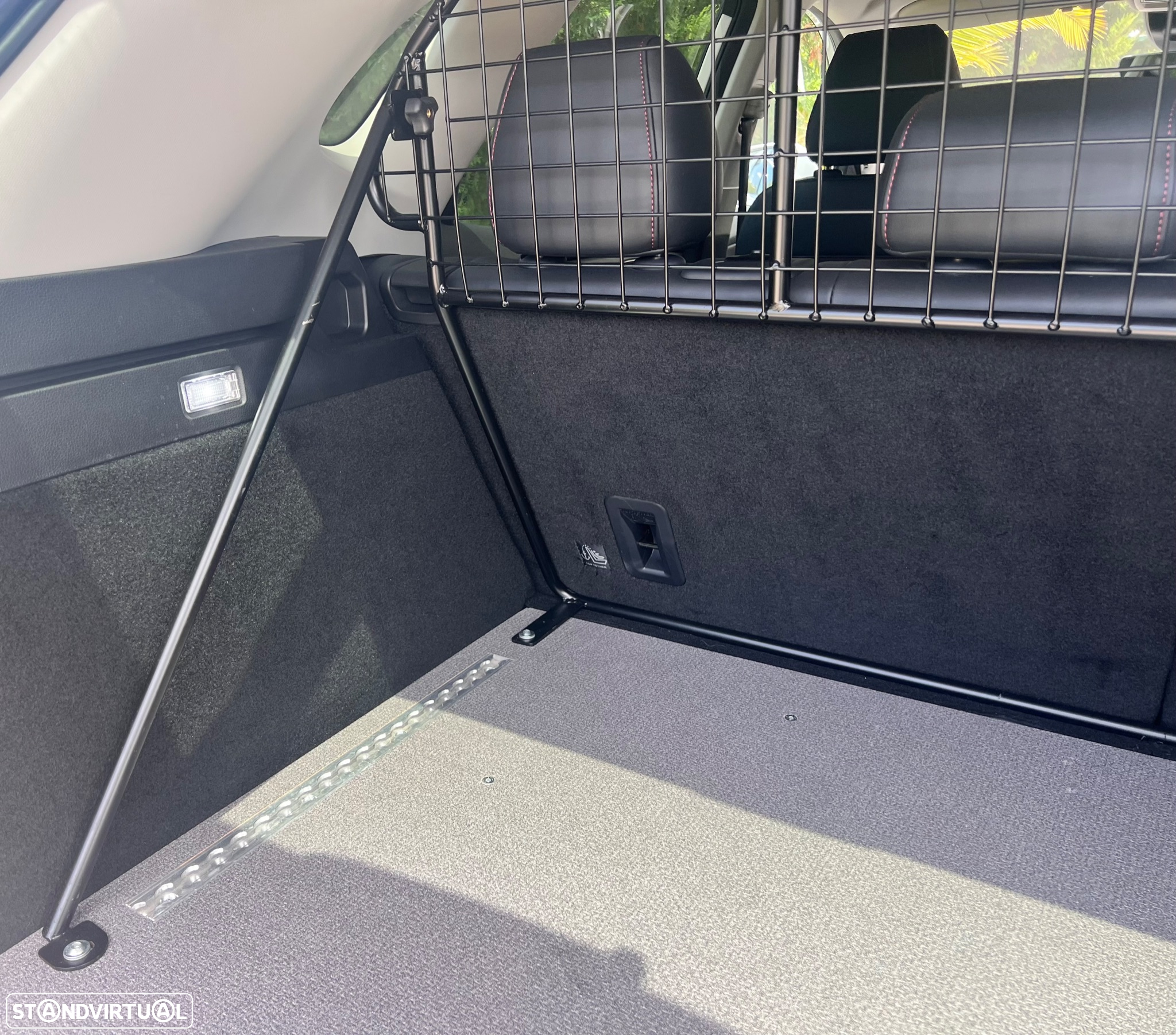 MG EHS PHEV Comfort - 7