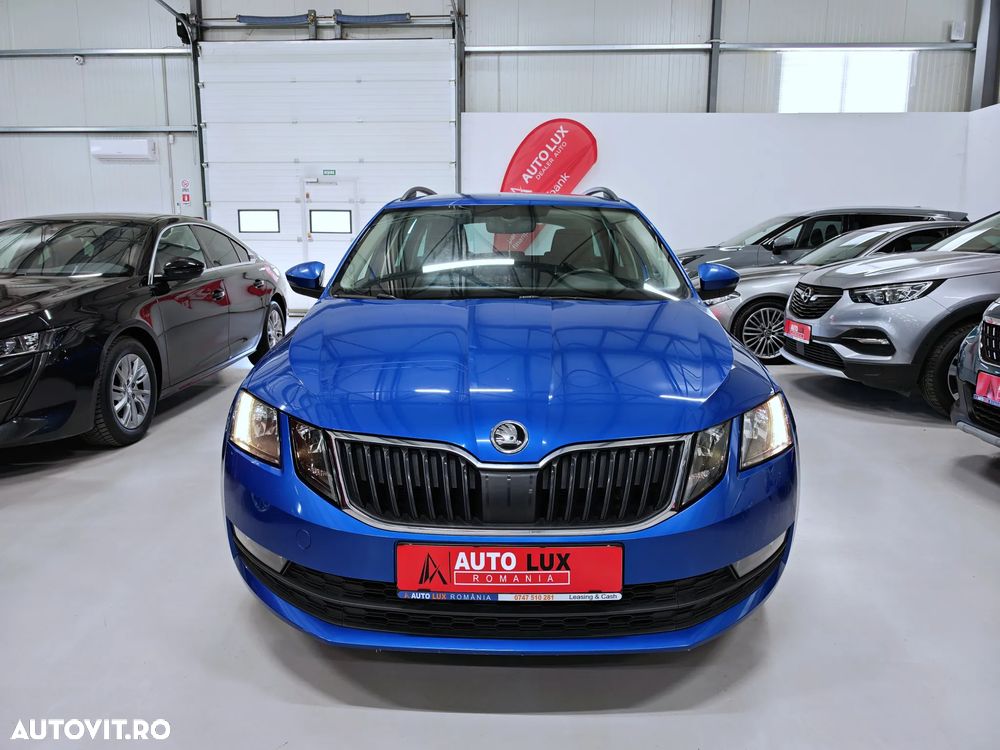 Skoda Octavia 1.6 TDI DSG Ambition - 3