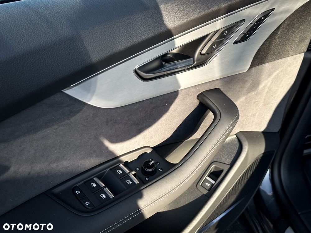Audi Q8 - 16
