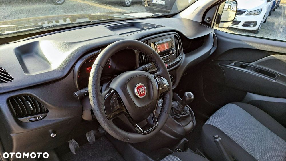Fiat Doblo - 23