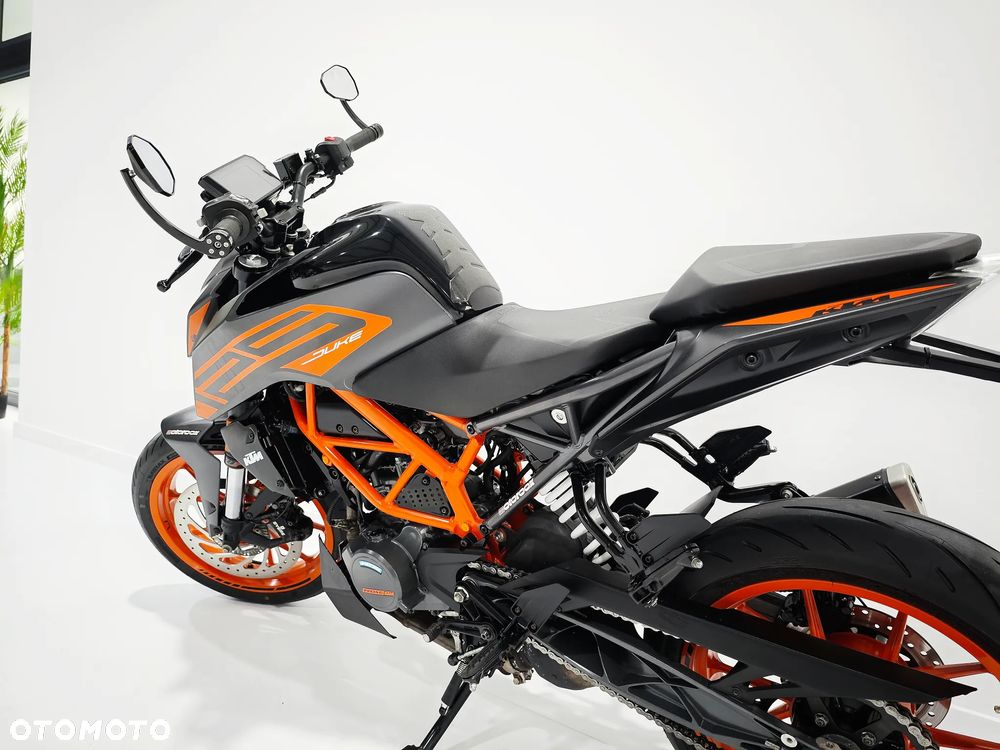 KTM Duke - 10