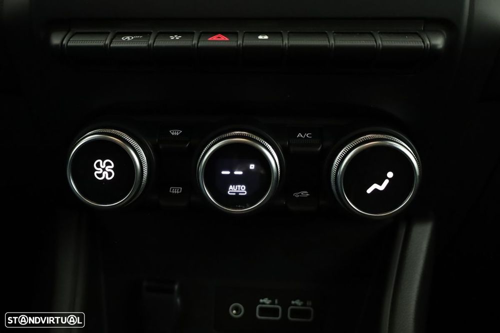 Renault Captur 1.0 TCe Techno - 13