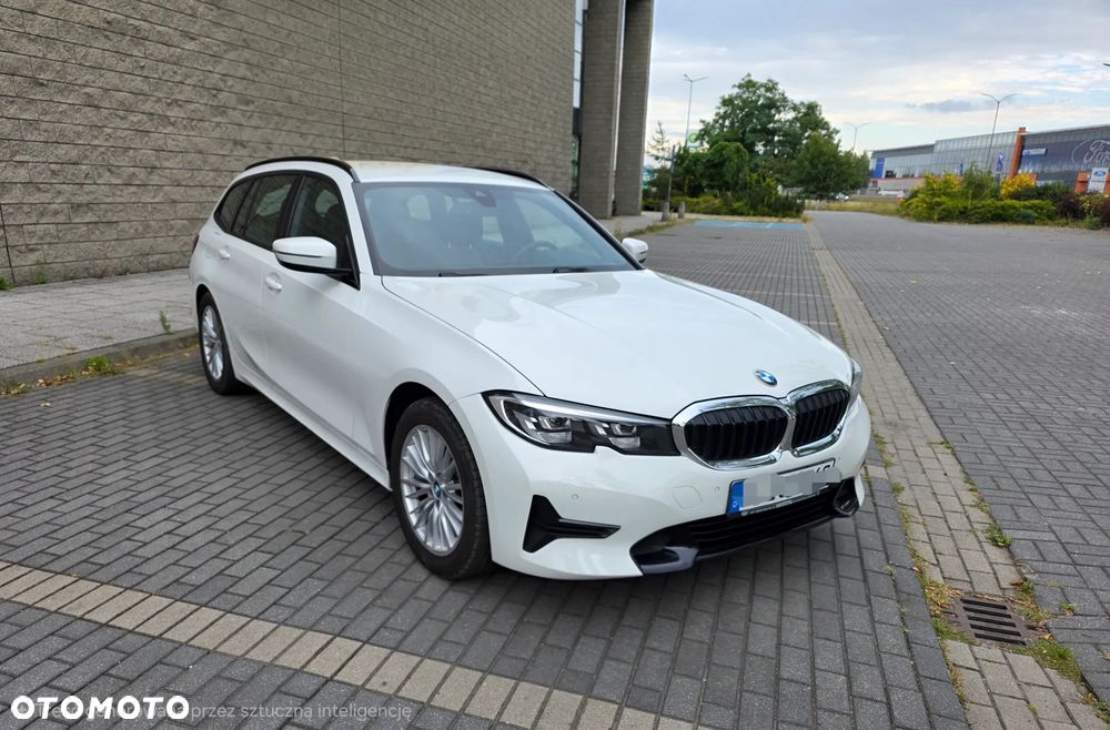 BMW Seria 3 320d MHEV Sport Line - 10