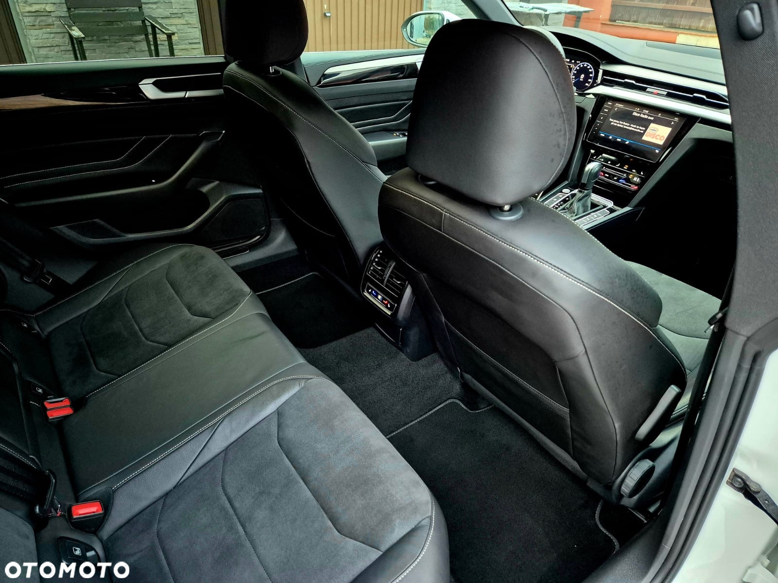 Volkswagen Arteon Shooting Brake 2.0 TDI SCR DSG R-Line - 38