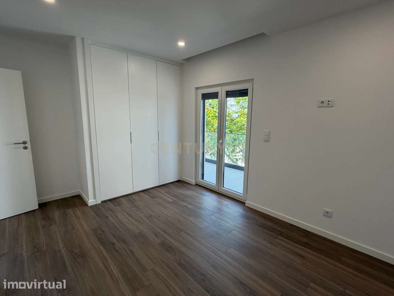 Sintra – Apartamento T1 a estrear com 2 varandas - Grande imagem: 4/15