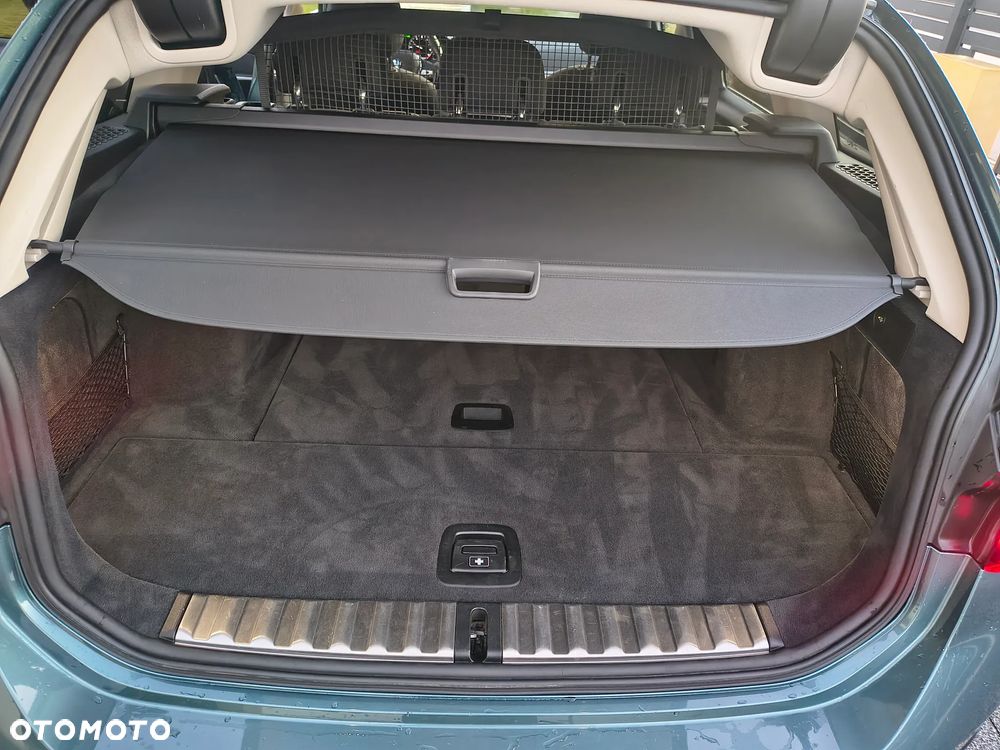 BMW Seria 3 320i Sport Line Shadow - 20