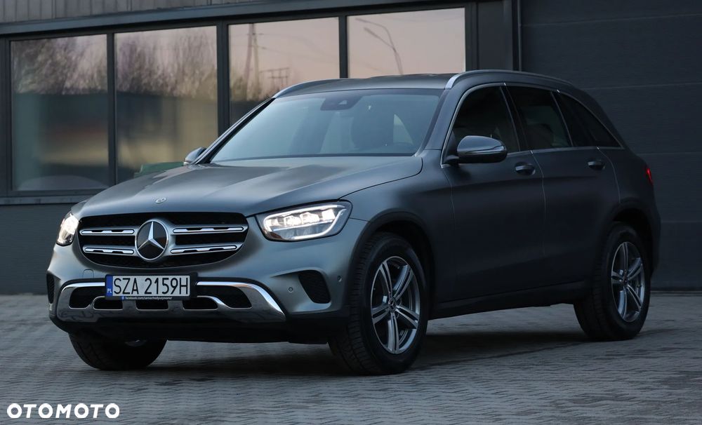 Mercedes-Benz GLC - 38