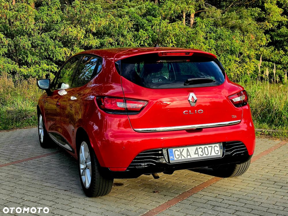 Renault Clio - 6