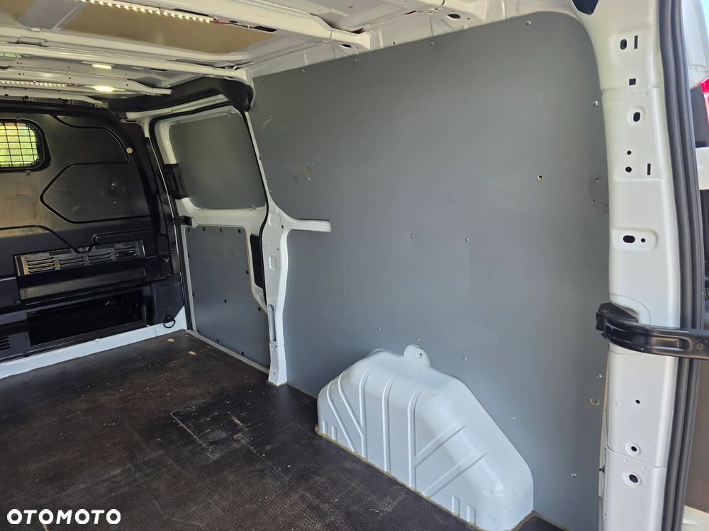 Ford Transit custom long 2,2 2015 r bez adblue 125KM klima tempomat trafic vivaro jumpy proace vito expert - 16