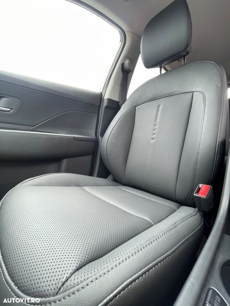 Hyundai KONA - 13