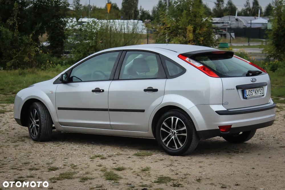 Ford Focus 1.6 Comfort - 10