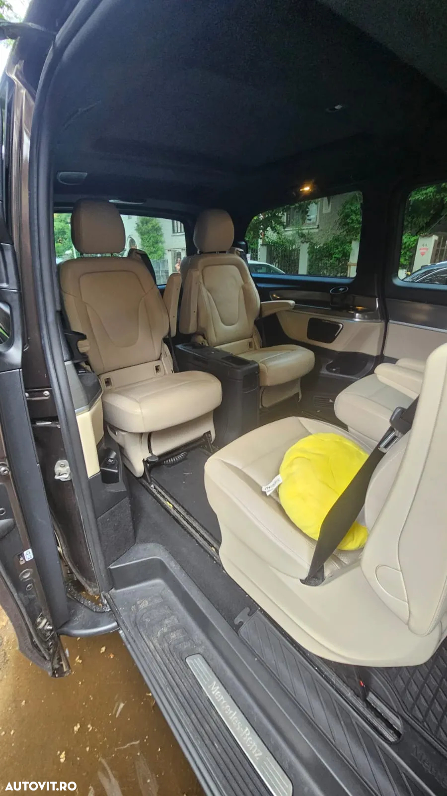 Mercedes-Benz V - 7