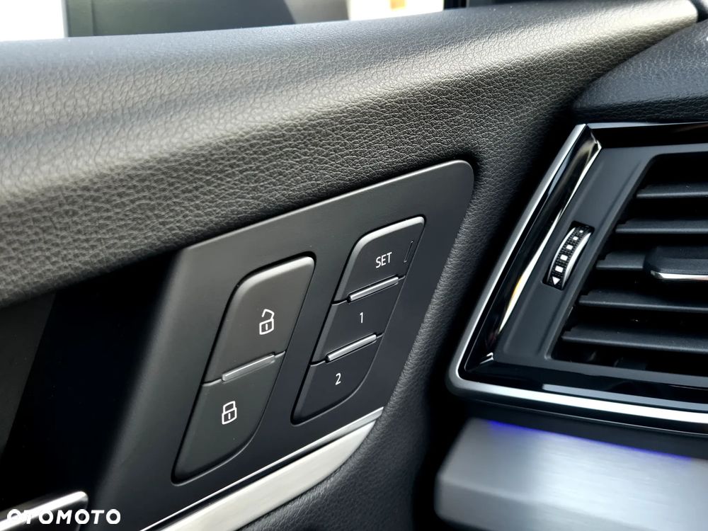 Audi Q5 50 TFSIe quattro S tronic S line - 10