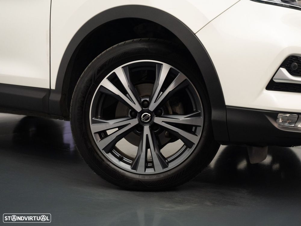 Nissan Qashqai 1.5 dCi N-Connecta - 9