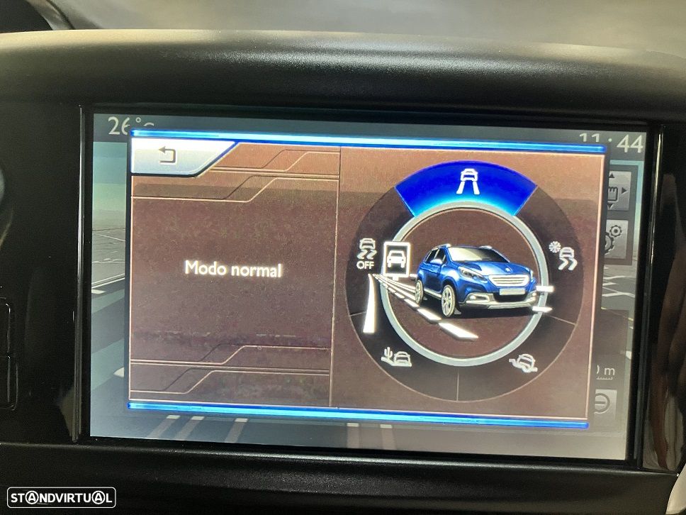 Peugeot 2008 1.6 e-HDi Allure - 27
