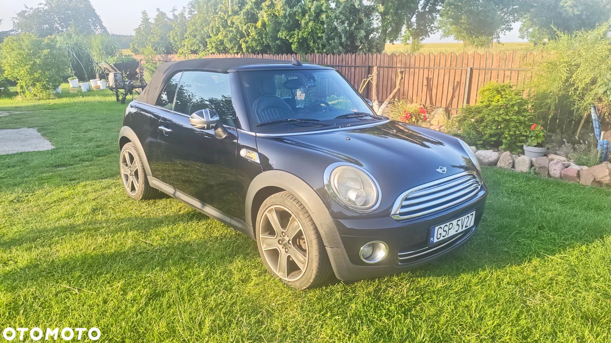 MINI Cooper Standard - 1