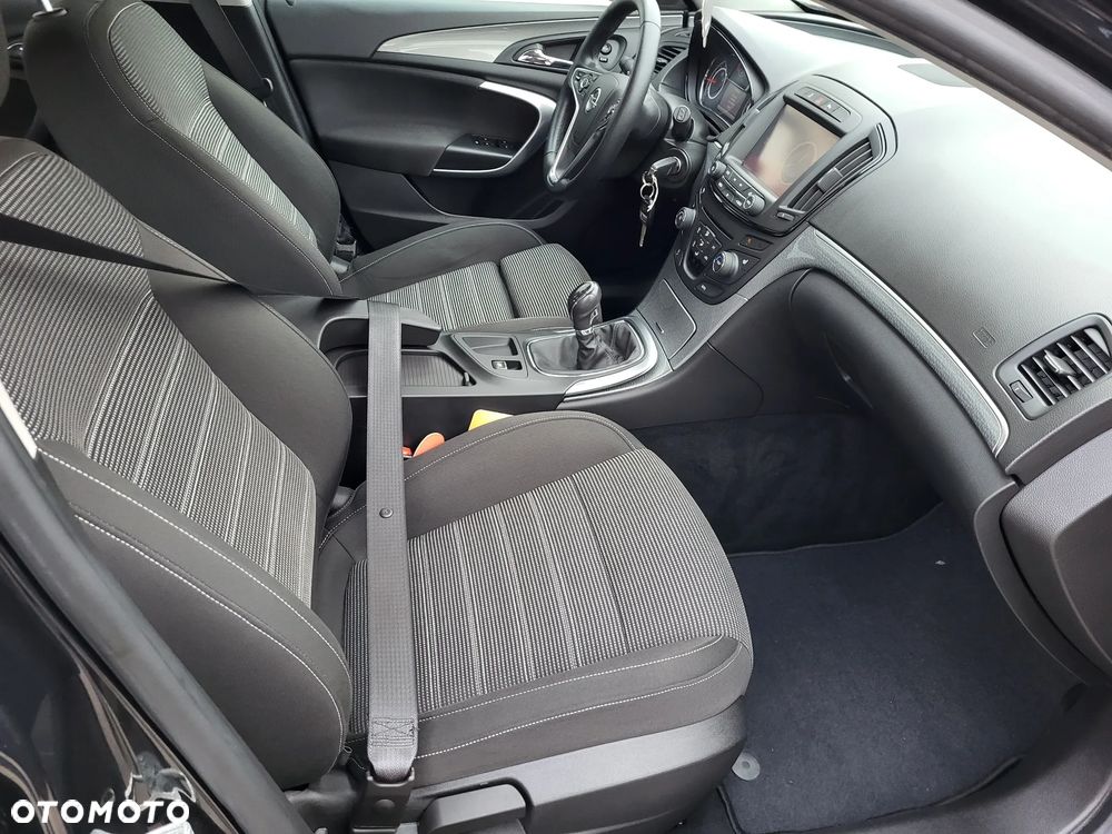 Opel Insignia - 9