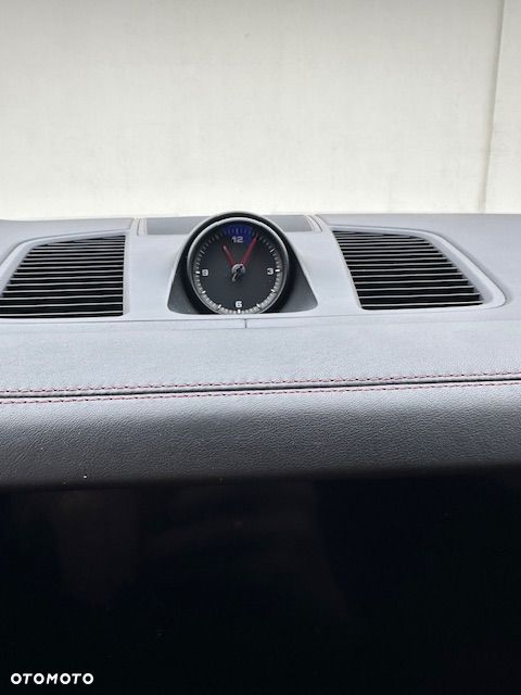 Porsche Cayenne Platinum Edition - 17