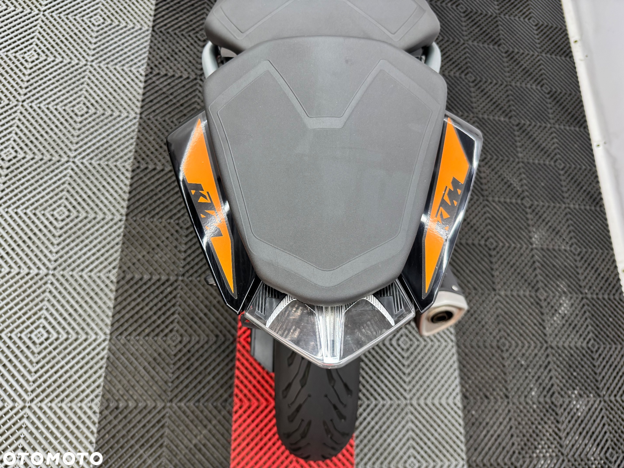 KTM Duke - 25