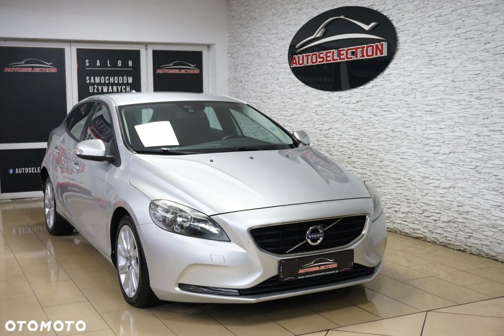 Volvo V40 D2 Geartronic Kinetic - 1