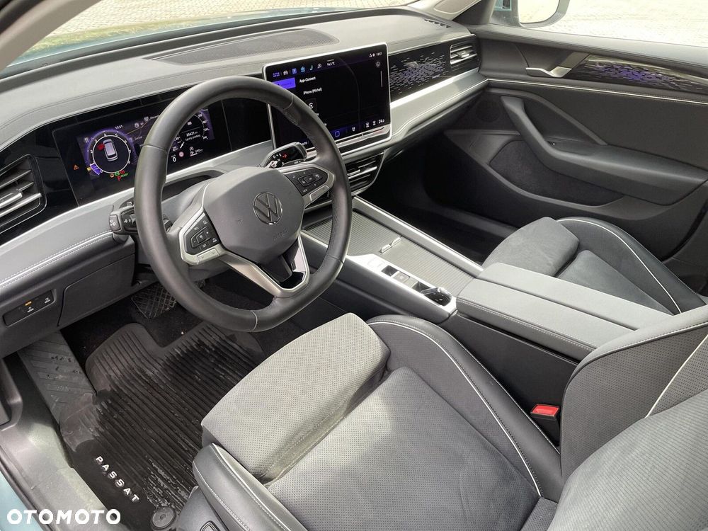 Volkswagen Passat Variant - 12