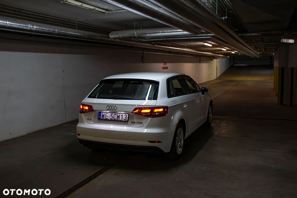 Audi A3 Sportback 35 TFSI S tronic - 7