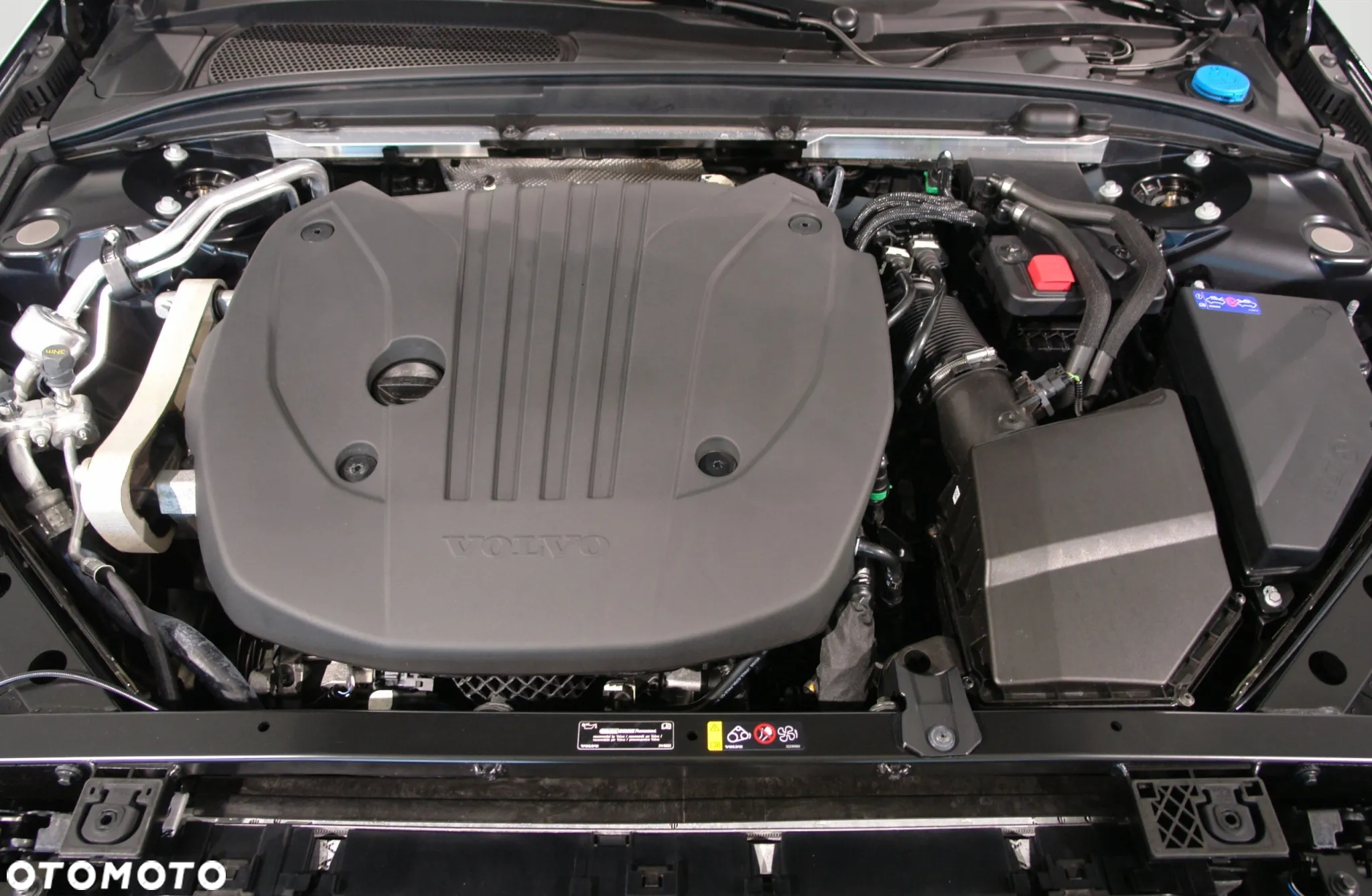 Volvo S60 B5 B AWD Ultimate Dark - 16