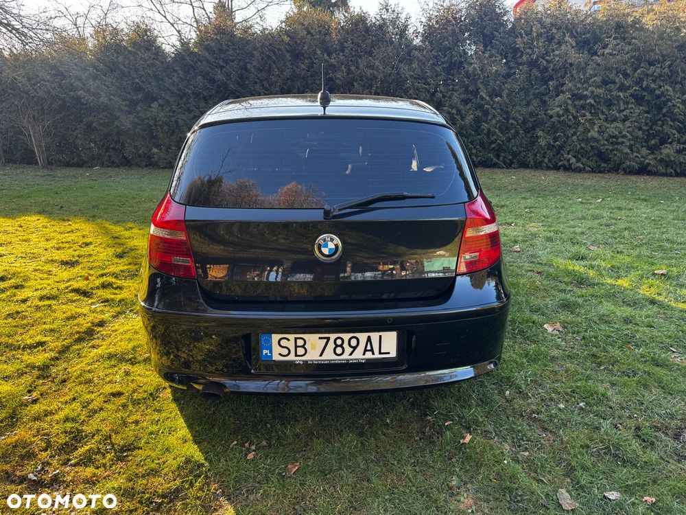 BMW Seria 1 116i - 10