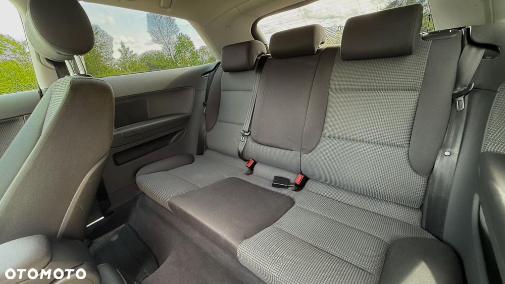 Audi A3 3-drzwiowe 1.9 TDI Ambiente - 11