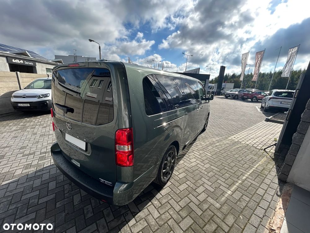 Opel Vivaro - 8