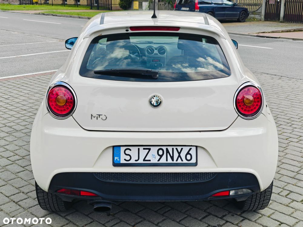 Alfa Romeo Mito 1.4 MultiAir Distinctive - 15