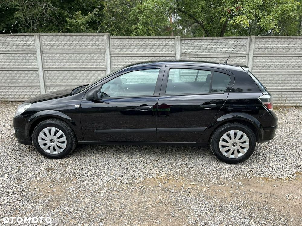 Opel Astra - 11