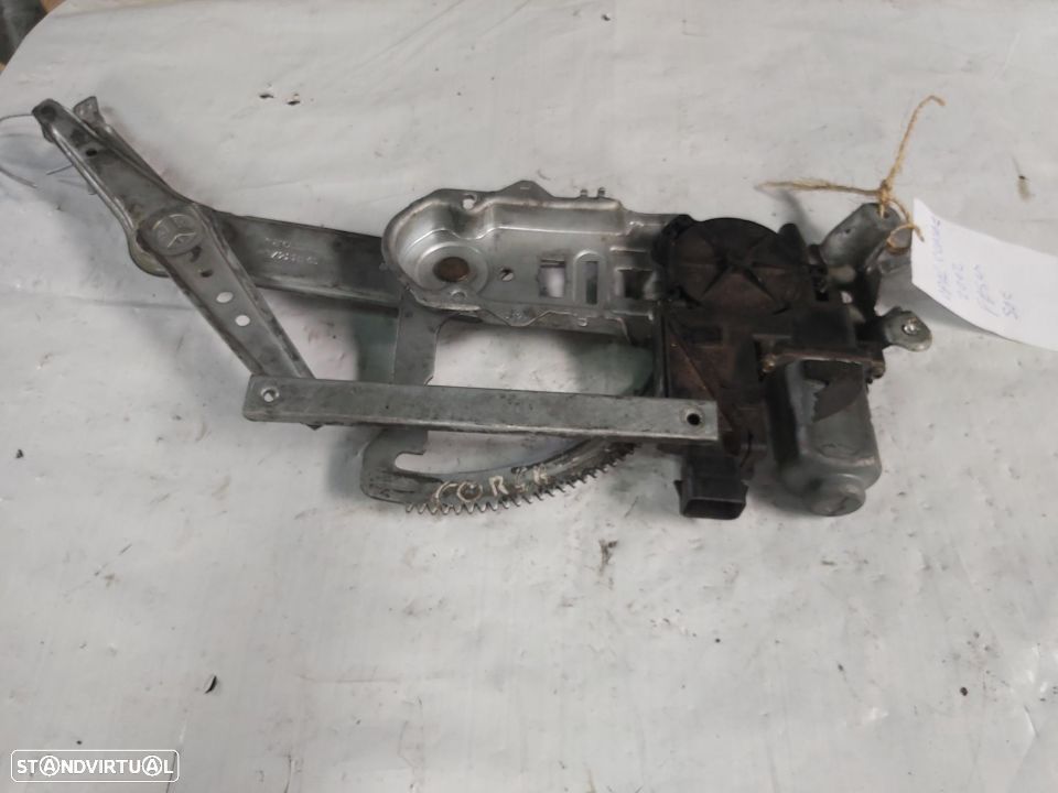 Elevador eletrico frente esquerdo Opel Corsa C 2002 - 1