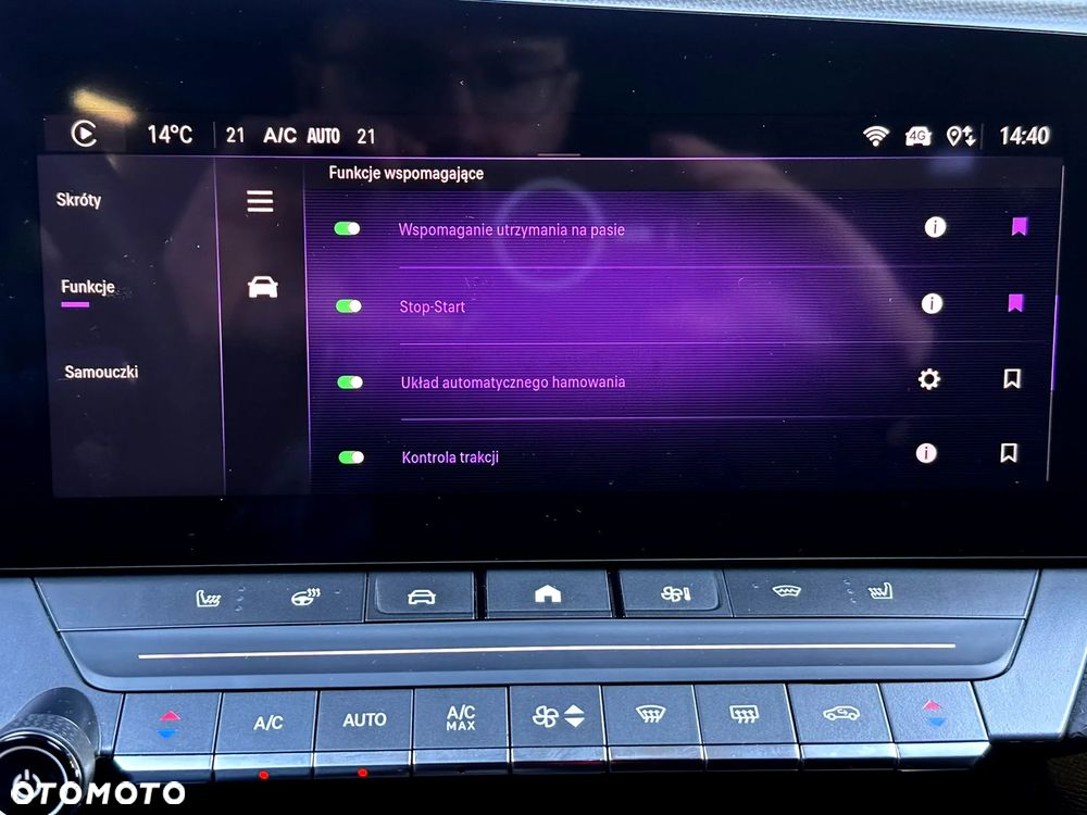 Opel Astra 1.2 T GS Line S&S - 22