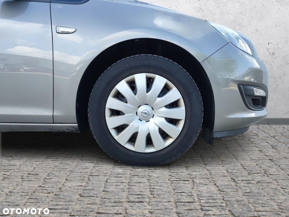 Opel Astra - 28