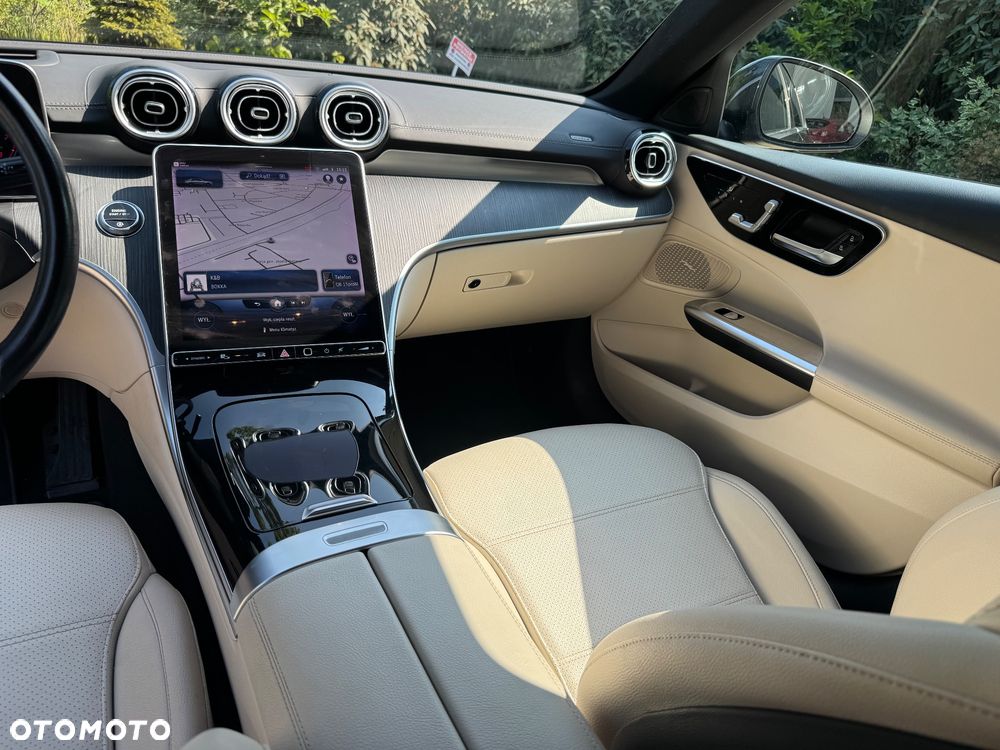Mercedes-Benz Klasa C 300 4Matic 9G-TRONIC Avantgarde - 22