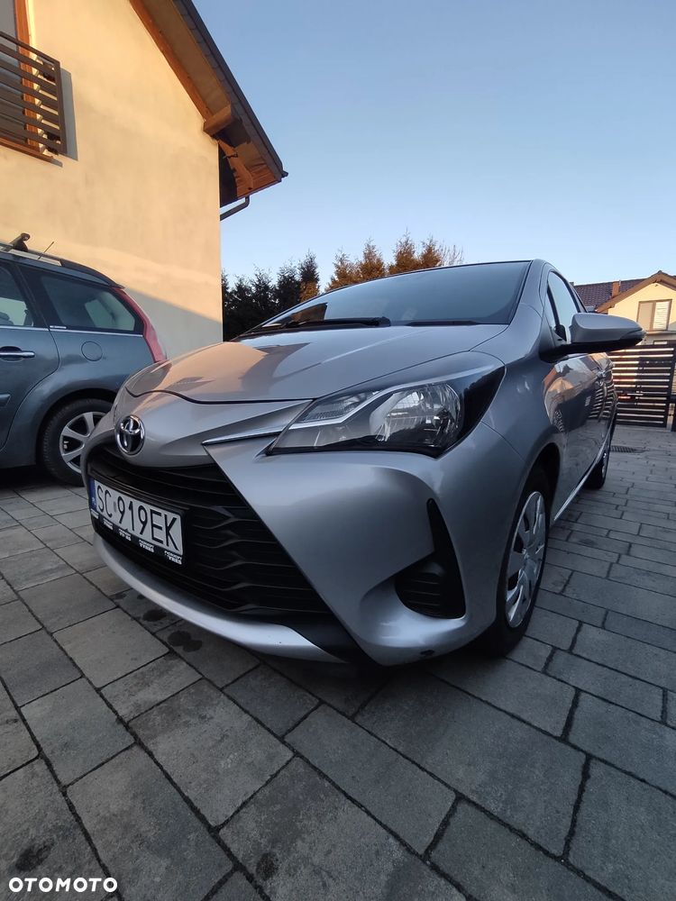 Toyota Yaris 1.0 Life EU6 - 1