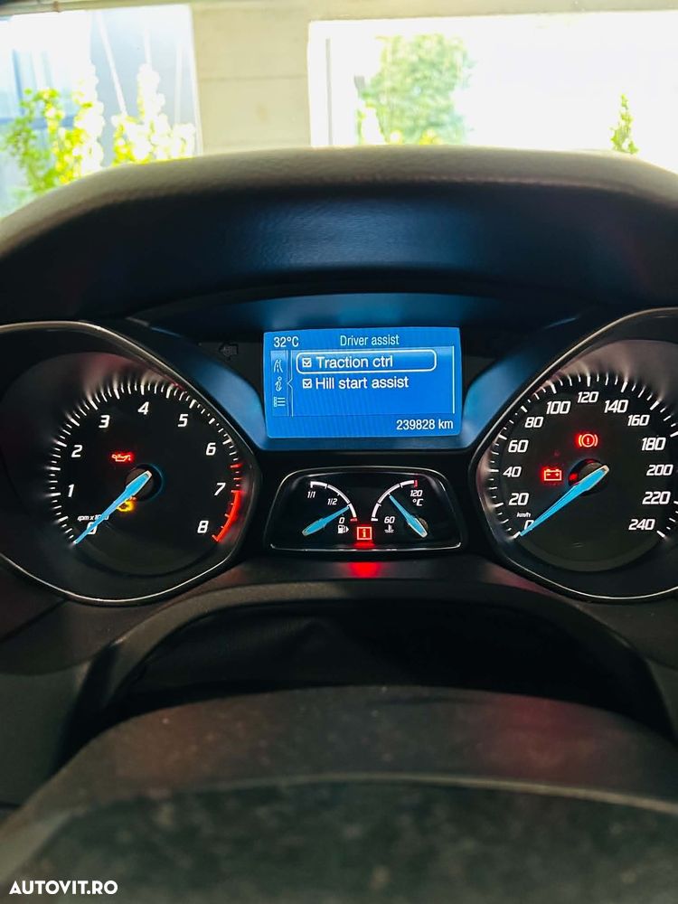Ford Focus - 18