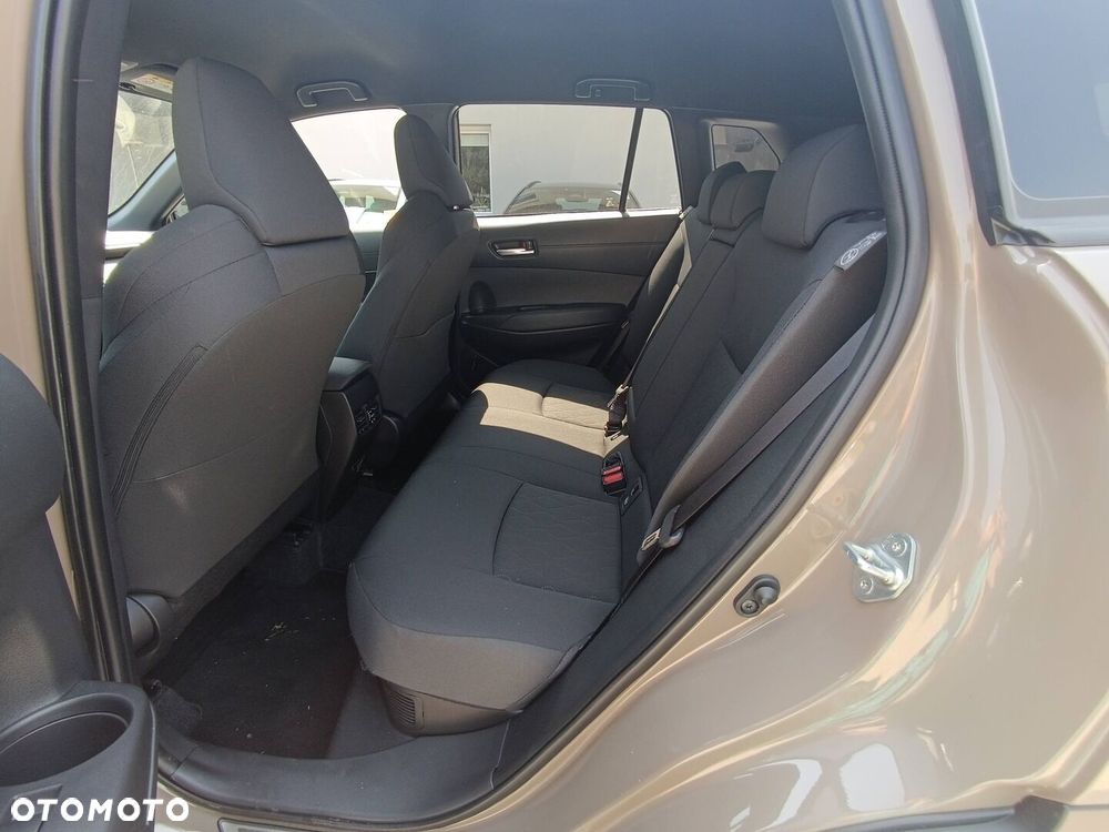 Toyota Corolla Cross - 8