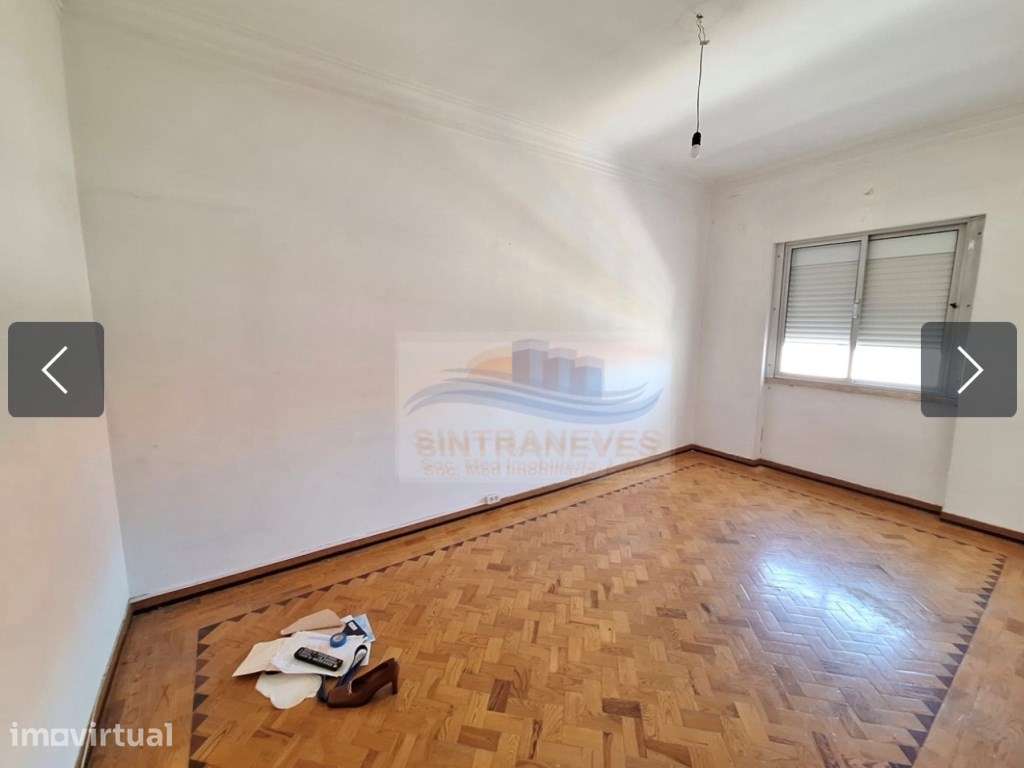 T2+1 na Falagueira com Potencial de Remodelação - Excelente Oportun... - Grande imagem: 5/13