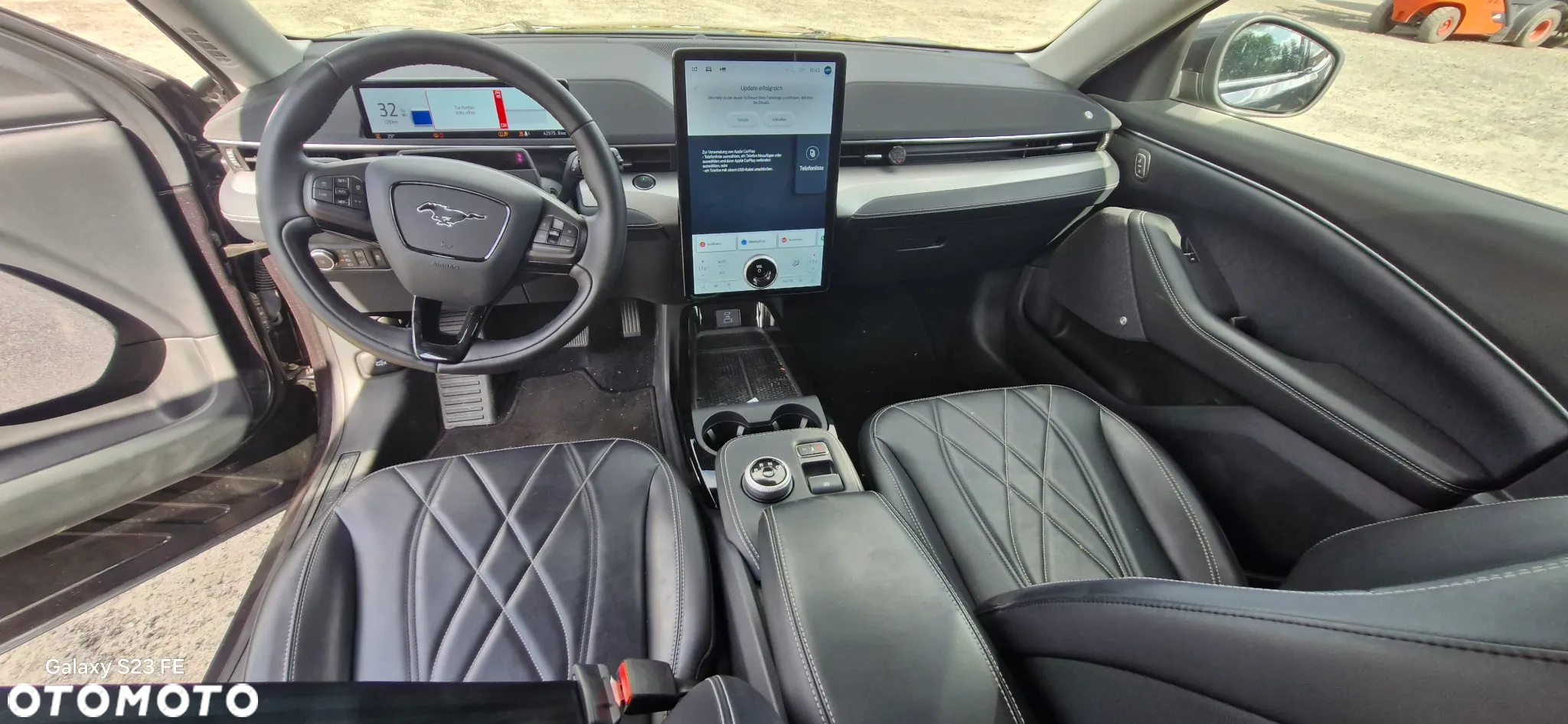 Ford Mustang Mach-E 75kWh RWD - 23