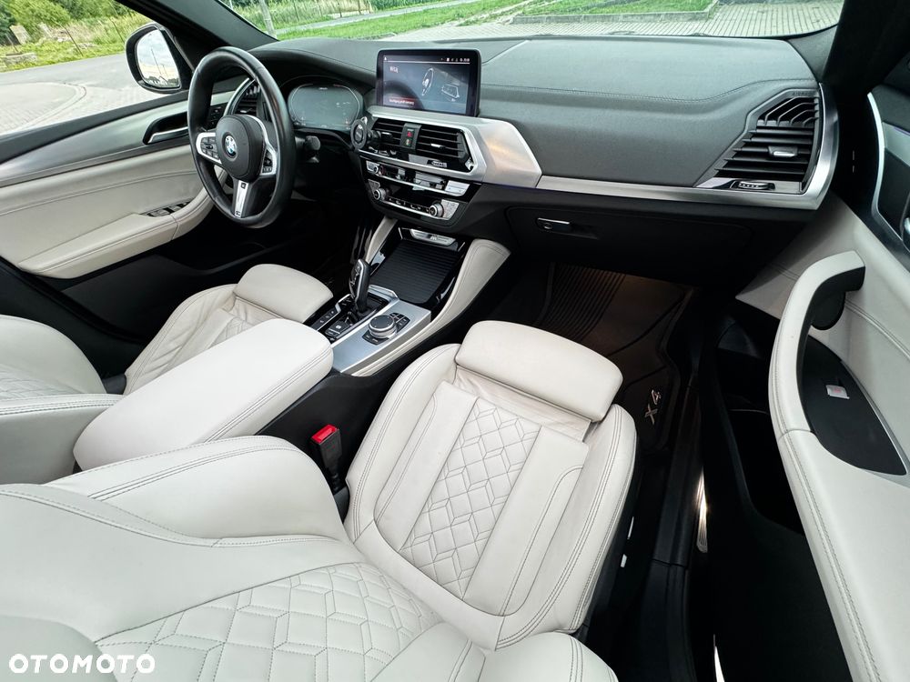 BMW X4 xM40i - 12