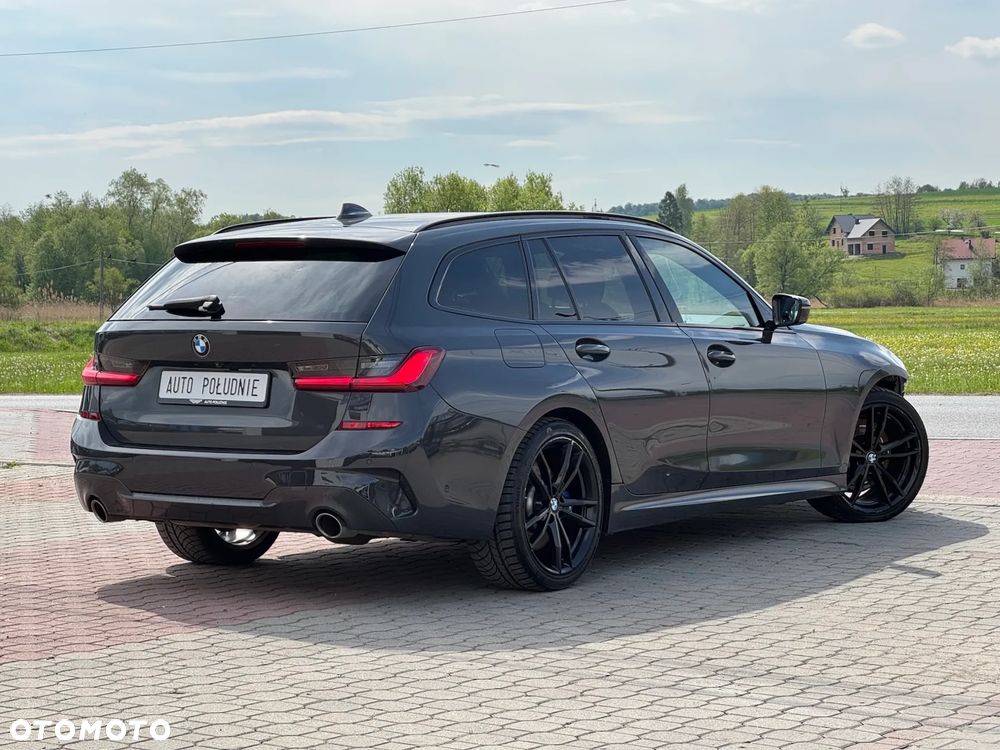 BMW Seria 3 330d xDrive M Sport - 3
