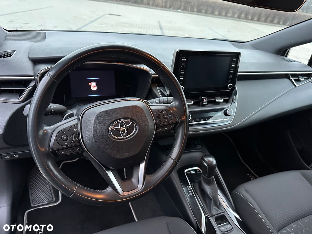 Toyota Corolla 2.0 Hybrid Comfort - 12