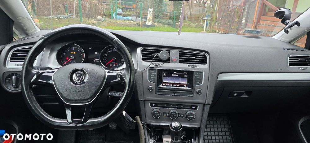 Volkswagen Golf 1.2 TSI BMT Trendline - 6