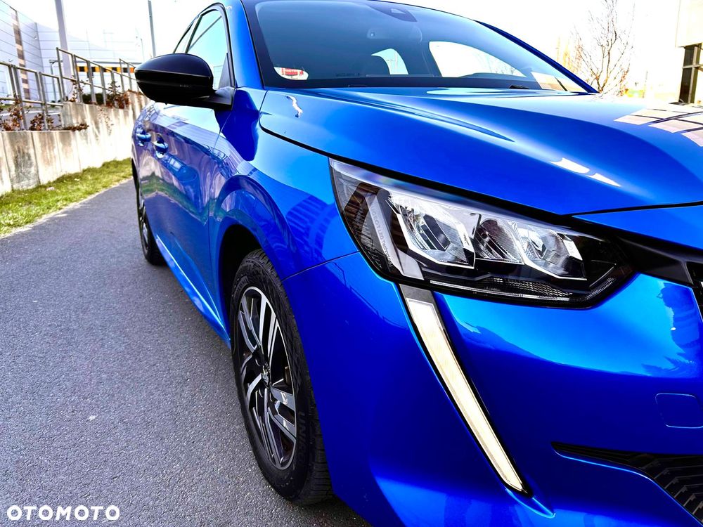 Peugeot 208 1.2 PureTech Allure S&S EAT8 - 6