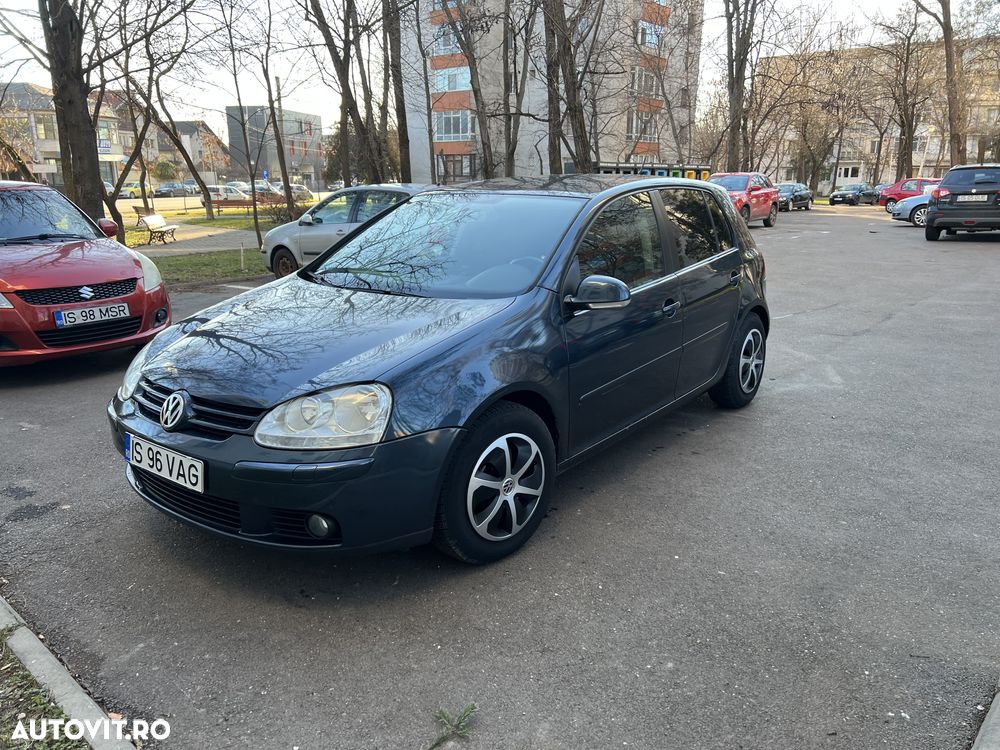 Volkswagen Golf 1.6 Tour Edition - 1