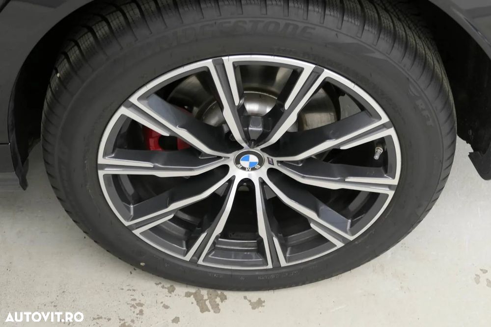 BMW X6 xDrive30d - 9