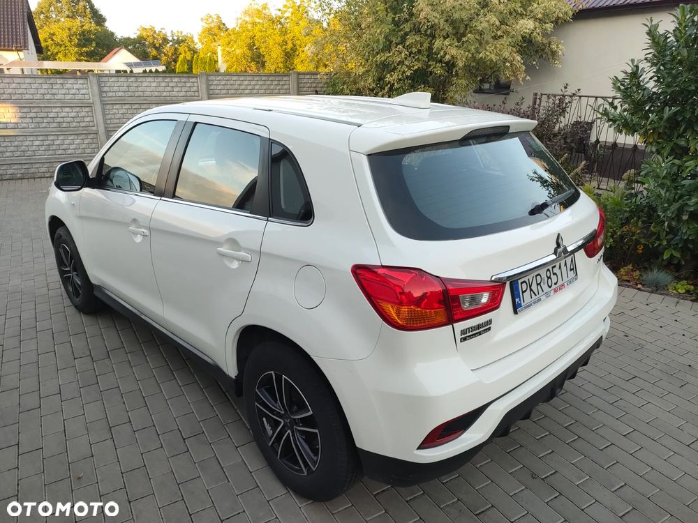 Mitsubishi ASX - 10